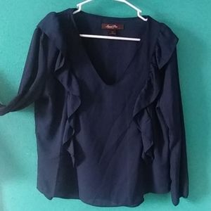 Sweet Pea blouse size large navy blue